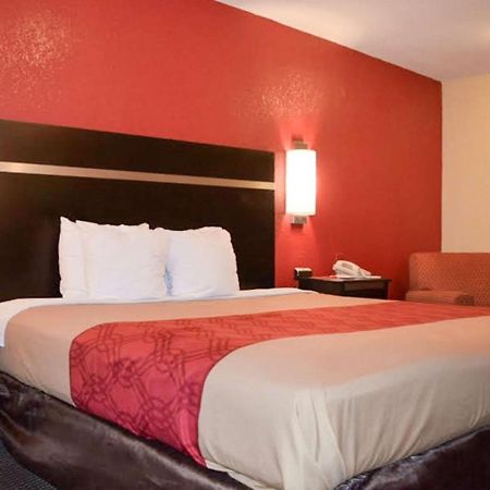 Econo Lodge Джонсборо Экстерьер фото