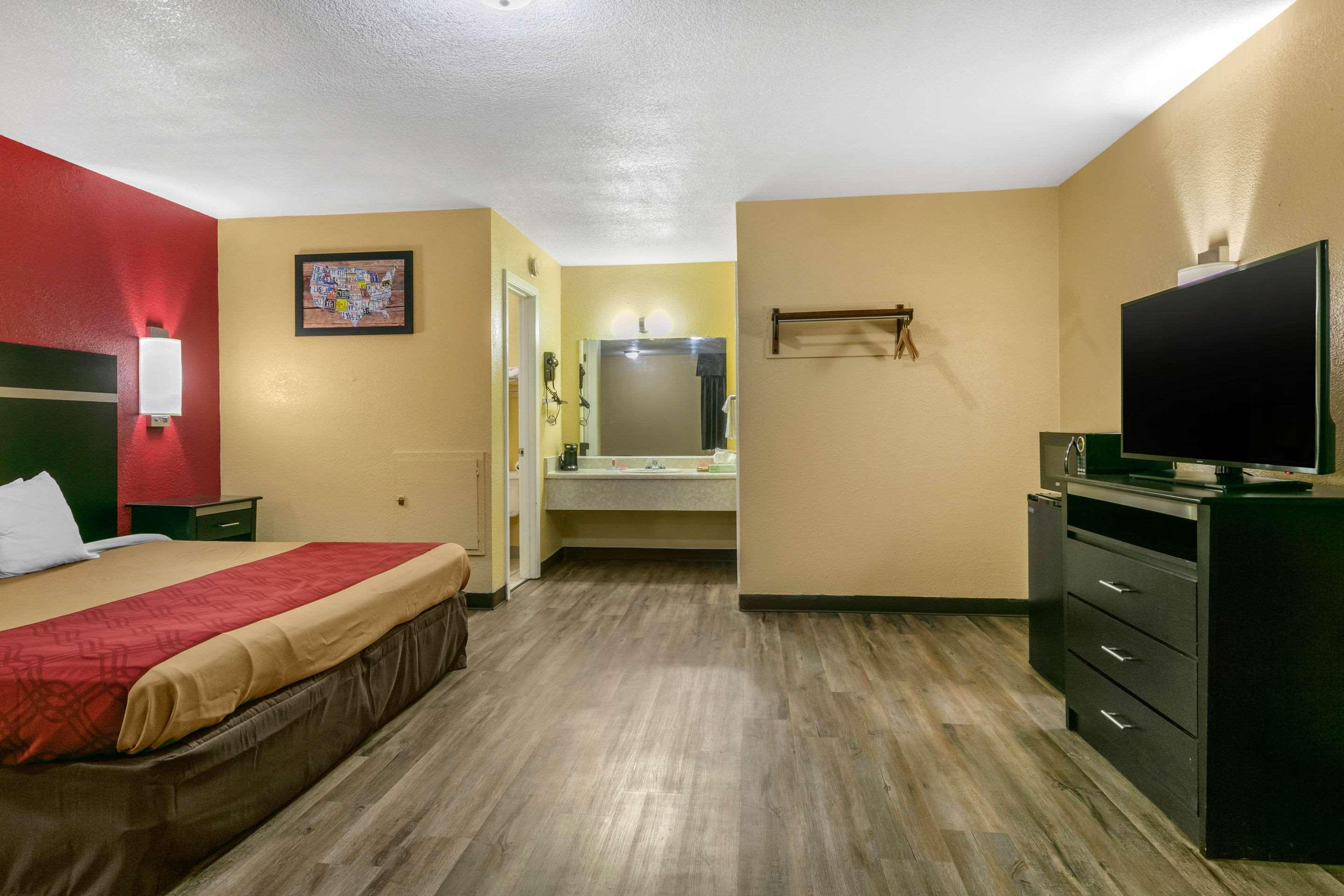 Econo Lodge Джонсборо Экстерьер фото