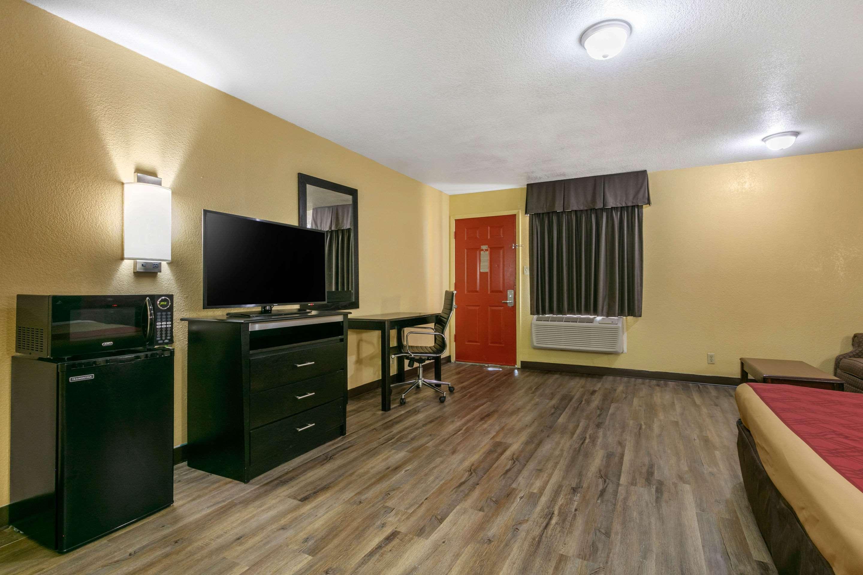 Econo Lodge Джонсборо Экстерьер фото