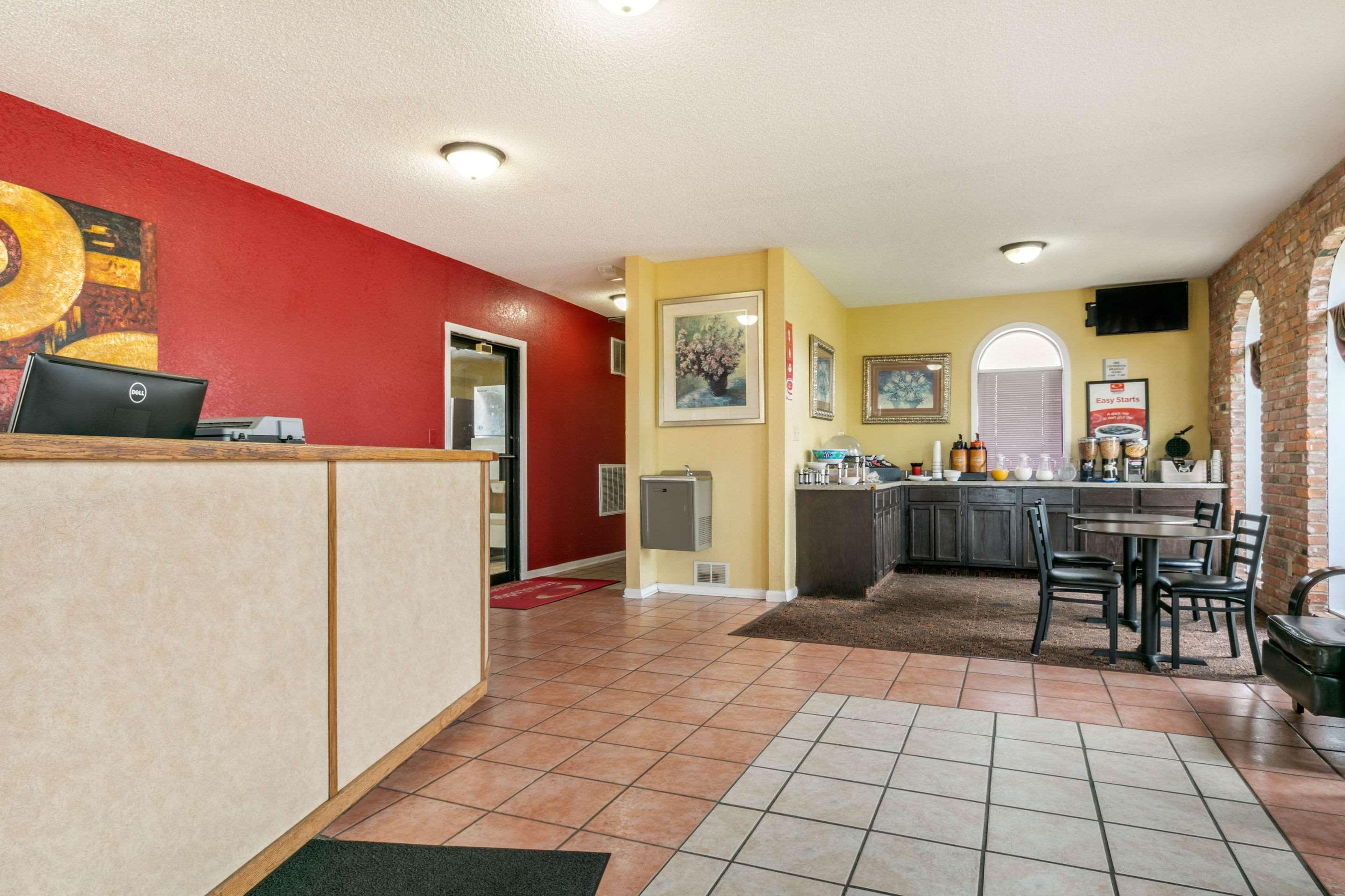 Econo Lodge Джонсборо Экстерьер фото