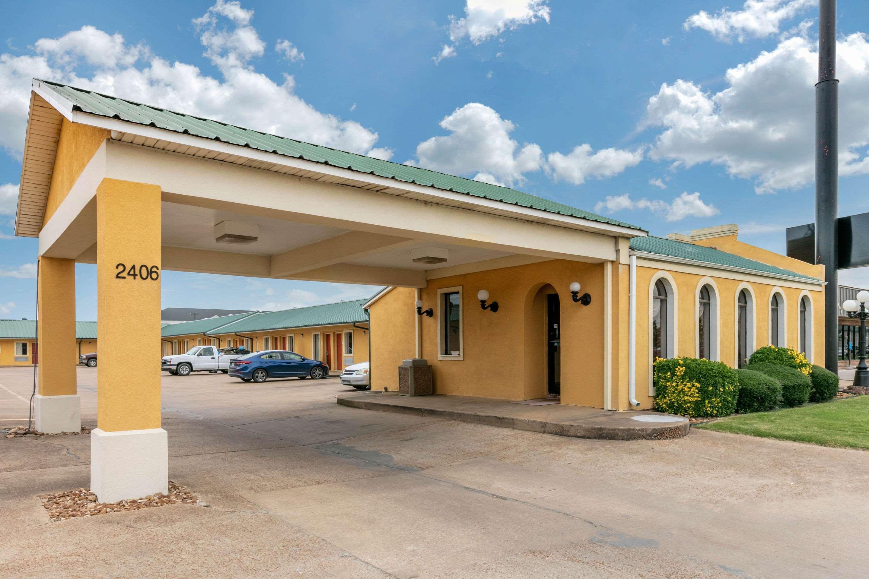 Econo Lodge Джонсборо Экстерьер фото