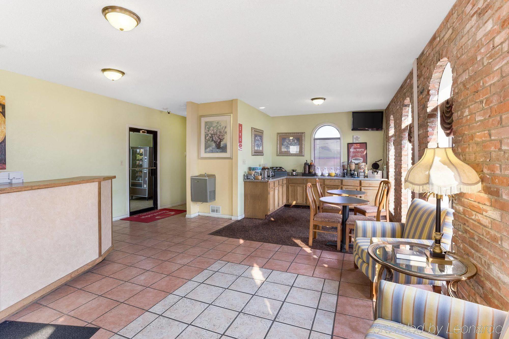 Econo Lodge Джонсборо Экстерьер фото